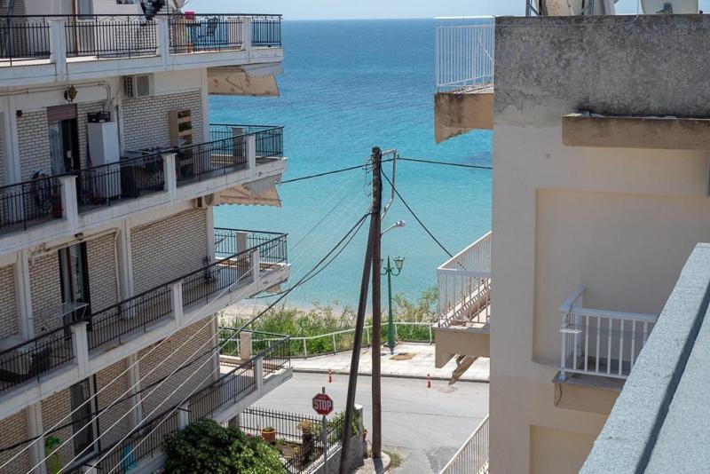 Grcka Reni Greece Beach Penthaus 3 Nea Kallikrateia Exteriör bild