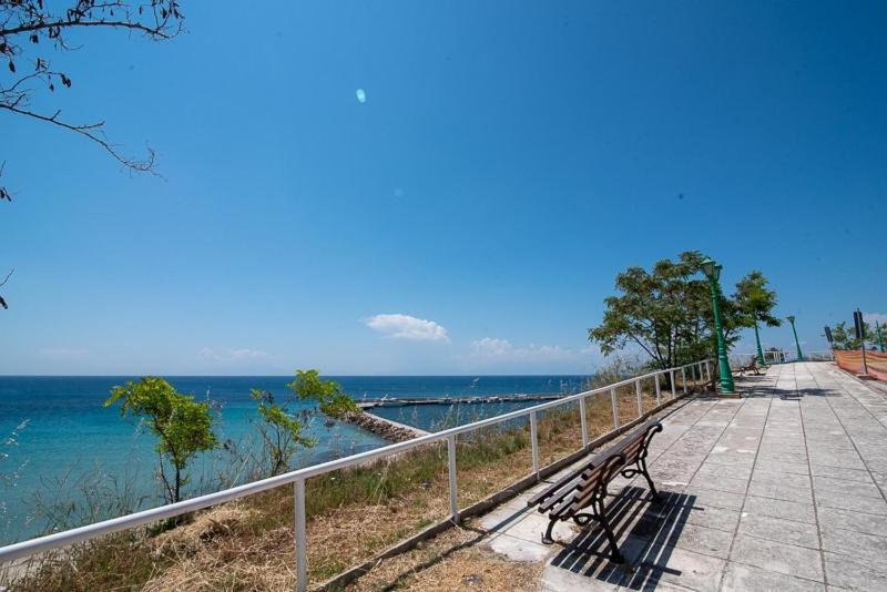 Grcka Reni Greece Beach Penthaus 3 Nea Kallikrateia Exteriör bild